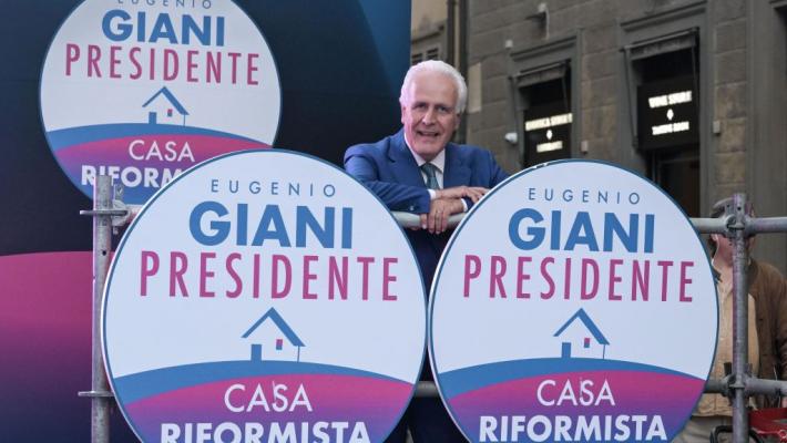 Regionali Toscana, Giani fa il bis. Schlein "Vittoria che ci dà gioia"