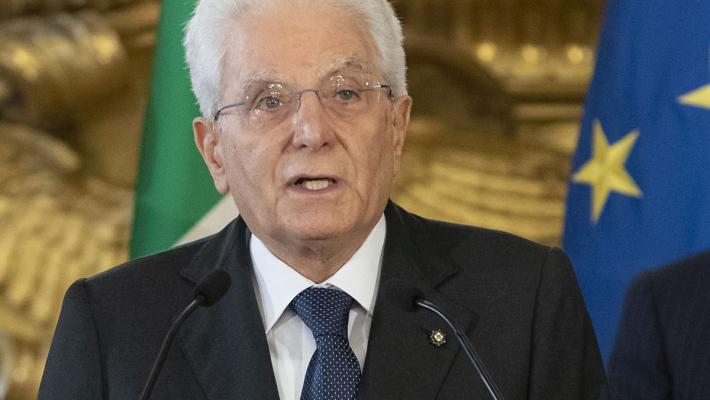 Lavoro, Mattarella "La questione salariale non può essere elusa"