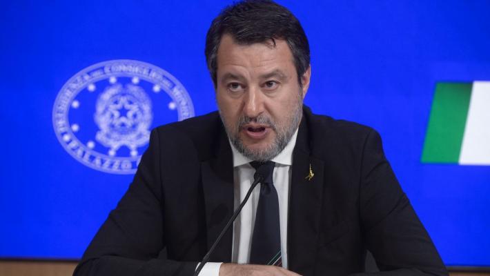 Salvini "Sull'elettrico UE continua a sbagliare. Dialogare con Putin"