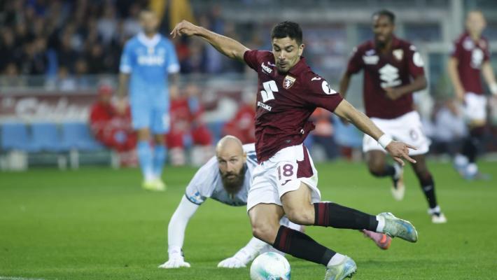 Decide Simeone, il Toro batte il Napoli con il gol del grande ex