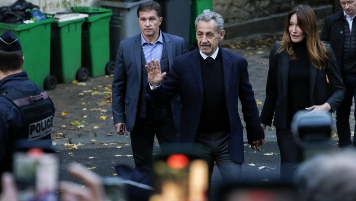 Nicolas Sarkozy in carcere "Scandalo giudiziario, sono innocente"