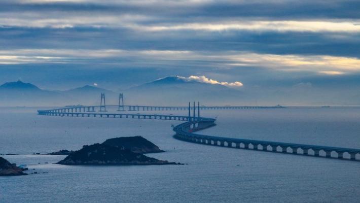 Cina: oltre 93 milioni di passeggeri in 7 anni sul ponte Hong Kong-Zhuhai-Macao
