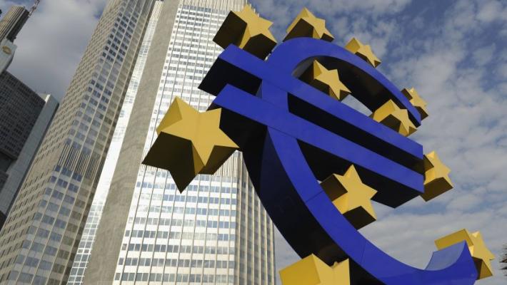 La Bce lascia fermi i tassi, economia dell'Eurozona continua a crescere