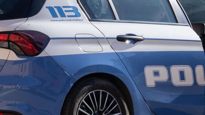 Volante si scontra con un'auto nel napoletano, morto un poliziotto