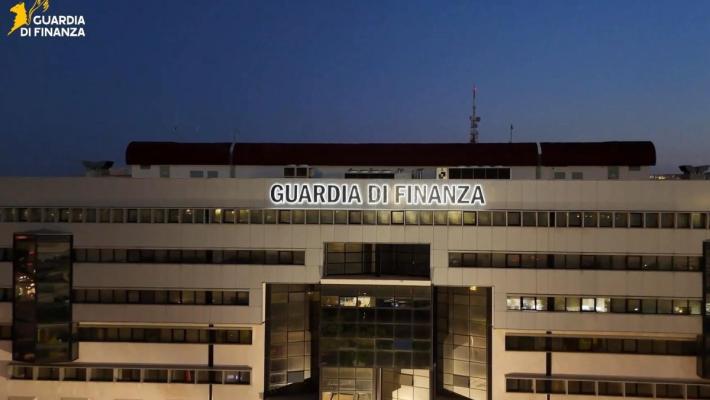 Scambio elettorale politico-mafioso, sei misure cautelari tra Bari e Foggia