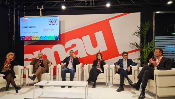 Open Fiber porta a SMAU Milano il futuro delle connessioni