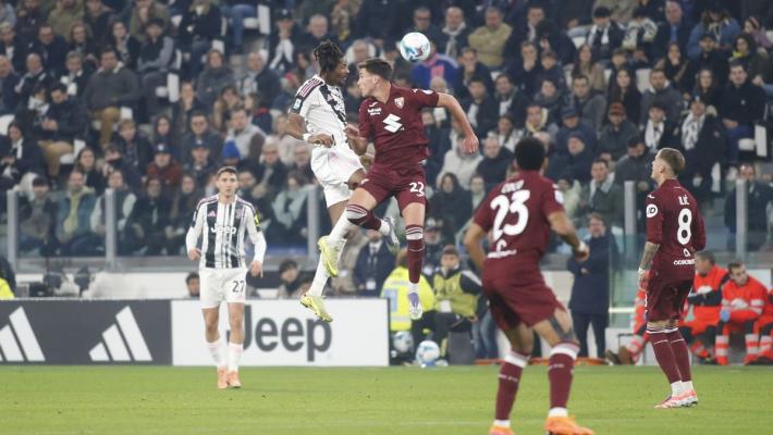 Il derby della Mole lo vincono le difese, Juventus-Torino 0-0