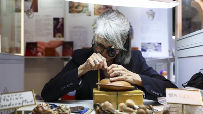Cina: maison di gioielleria italiana debutta e stringe contatti alla CIIE