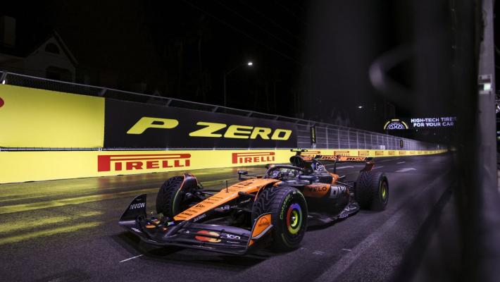 Pole di Norris davanti a Verstappen a Las Vegas, male le Ferrari