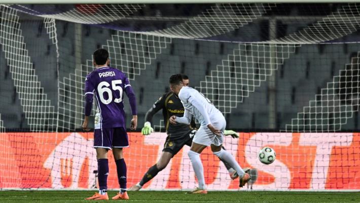 Fiorentina sconfitta 1-0 in casa dall'Aek, i viola non si sbloccano