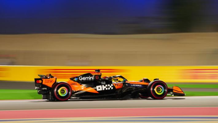 Piastri conquista la pole in Qatar davanti a Norris e Verstappen