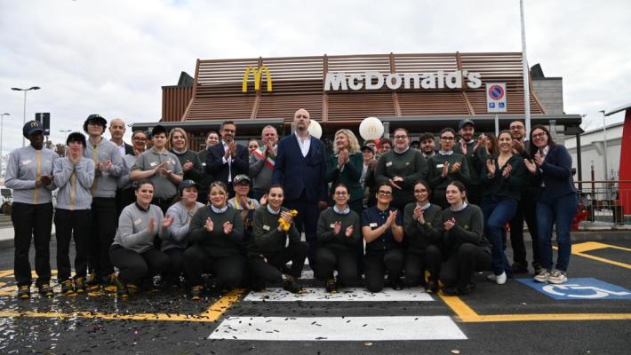 McDonald's apre nel Bergamasco l'ottocentesimo ristorante in Italia