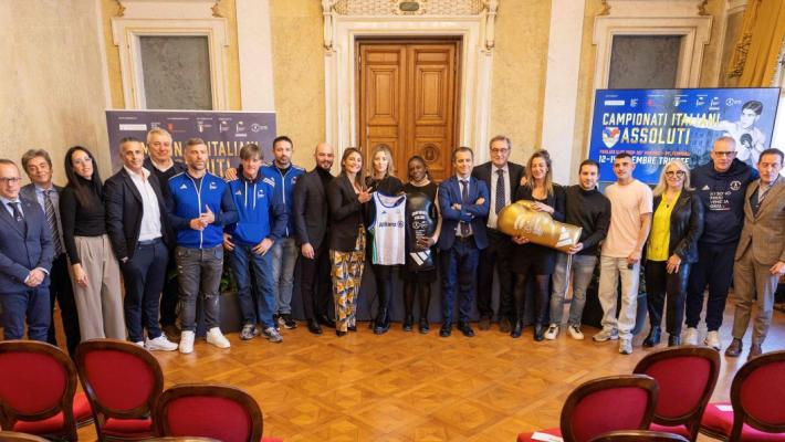 Trieste celebra Nino Benvenuti ai Campionati italiani Assoluti Elite 2025