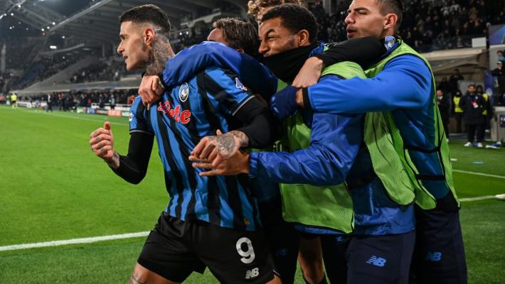 L'Atalanta torna a vincere nel segno di Scamacca, 2-1 sul Cagliari
