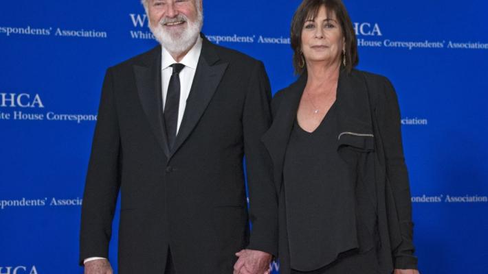 Hollywood sotto shock, il regista Rob Reiner e la moglie trovati morti in casa
