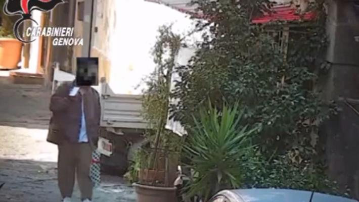 Truffe ad anziani, smantellata organizzazione con base a Napoli