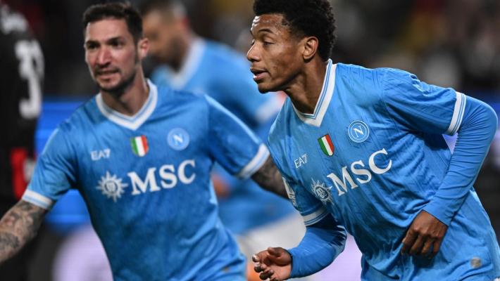 Neres e Hojlund stendono il Milan, Napoli in finale di Supercoppa