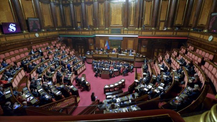 Manovra, via libera dal Senato alla fiducia sul maxiemendamento