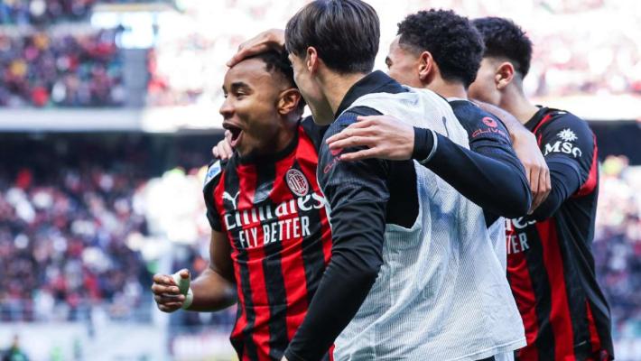 Riscatto Milan, Pulisic e super Nkunku stendono il Verona