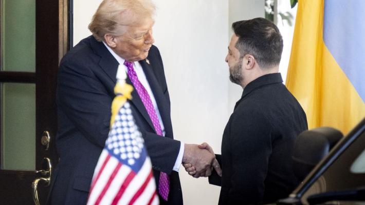 Vertice sull'Ucraina, Trump "Molto vicini alla pace". Zelensky "Colloqui positivi"