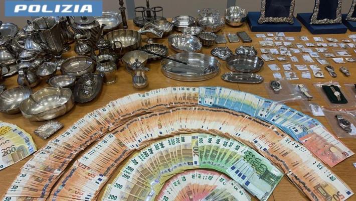 Ricettazione e riciclaggio, a Milano 4 arresti e sequestro di beni per un milione