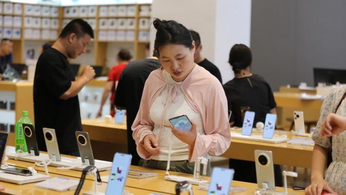 Cina, vendite beni di consumo con programma trade-in a 2.600 mld yuan nel 2025