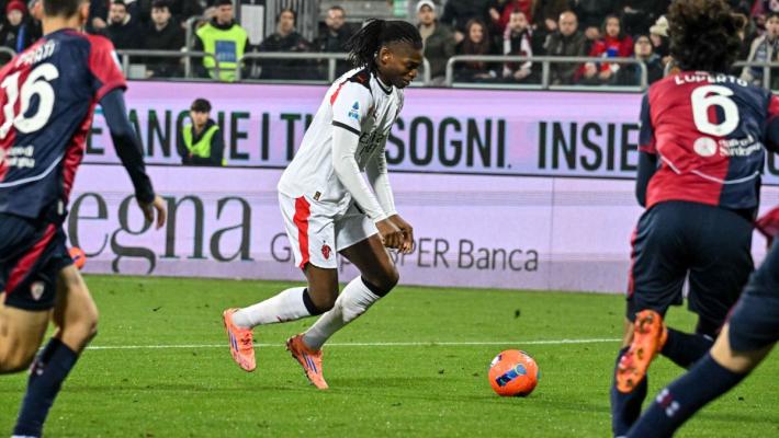 Ci pensa Leao, il Milan vince a Cagliari 1-0