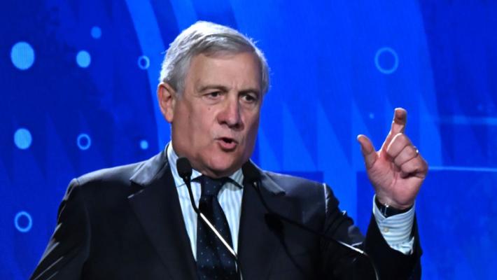 Tajani "Sei le vittime italiane a Cras Montana, torneranno con volo di stato"