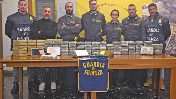 Sequestrati 110 kg di cocaina in un autoarticolato a Gorizia