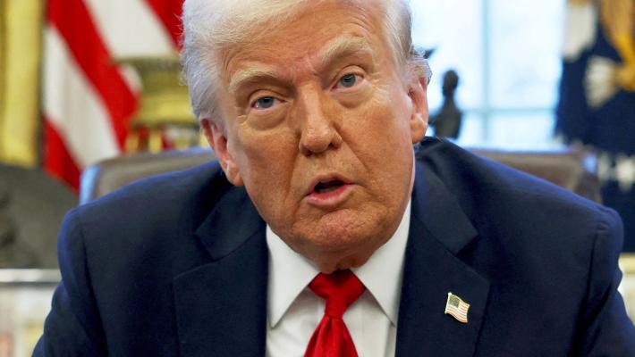 Trump "Gli Stati Uniti sono pronti ad aiutare i manifestanti in Iran"