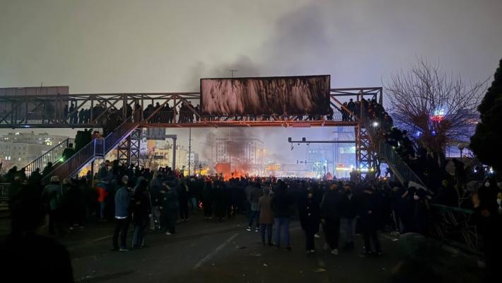 Iran, riaperto lo spazio aereo dopo chiusura temporanea