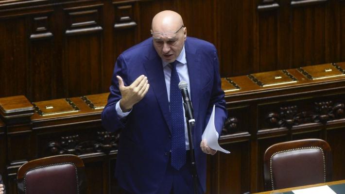 Ucraina, Crosetto "Mosca finge apertura ma negoziato non decolla"