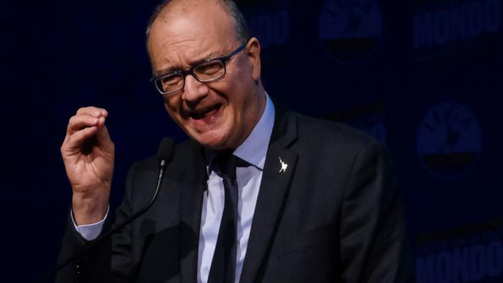 Valditara "Possibile uso metal detector nelle scuole a maggior rischio"