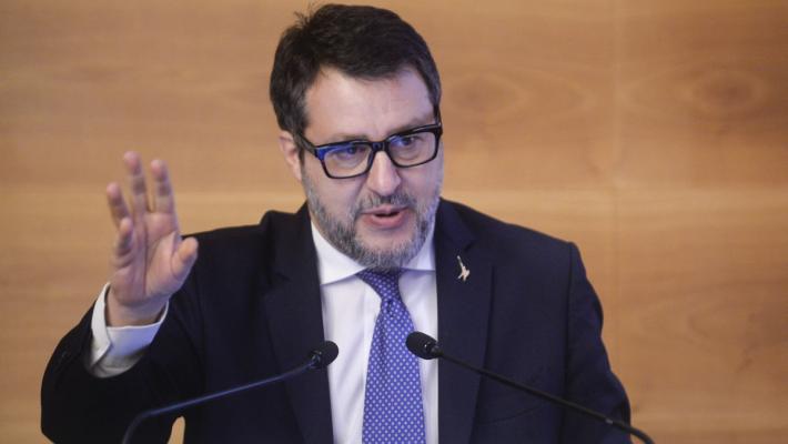 Salvini "Dl sicurezza in lavorazione, divieto lame soprattutto per giovani"