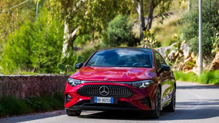 Mercedes-Benz CLA, l'elettrica che ridefinisce l'intelligenza su quattro ruote