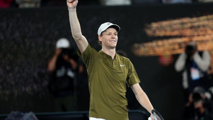 Sinner travolge Shelton, sar&agrave; semifinale contro Djokovic a Melbourne
