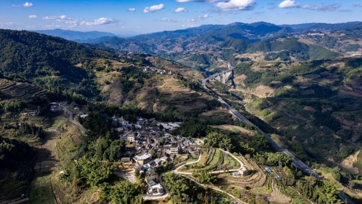 Cina, pubblicato il piano di rilancio per le aree rurali