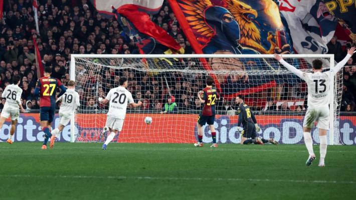 Genoa-Napoli 2-3, al 95&deg; decide il rigore di Hojlund