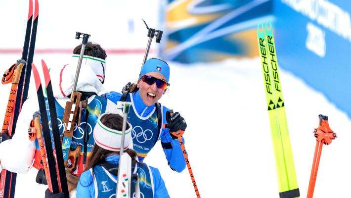 Italia argento nella staffetta di biathlon con Giacomel, Hofer, Wierer e Vittozzi