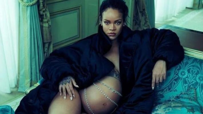 ANSA/Rihanna rivoluziona la moda pre-maman, pancia e' bello