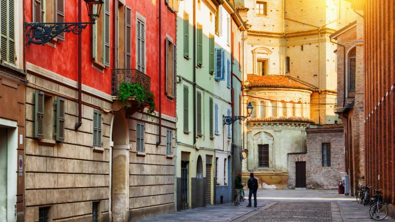 Una passeggiata nell&rsquo;Oltretorrente perduto
