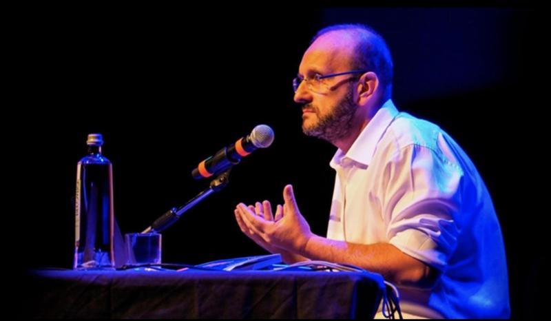 &ldquo;Allenare, allenarsi, guardare altrove&rdquo;: lo spettacolo di Marco Berruto il 9 aprile al Teatro Due di Parma