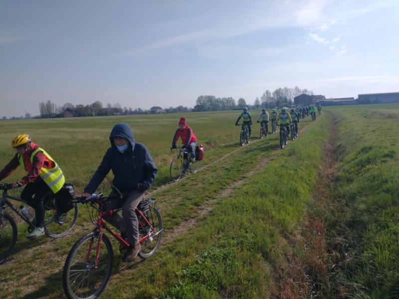 Istituto Cervi: "In bicicletta di Museo in Museo in Val d'Enza . A Coenzo: il paese dei contadini"