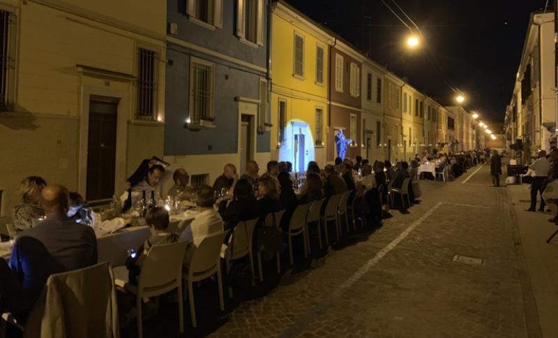 10 settembre cena in via della Salute