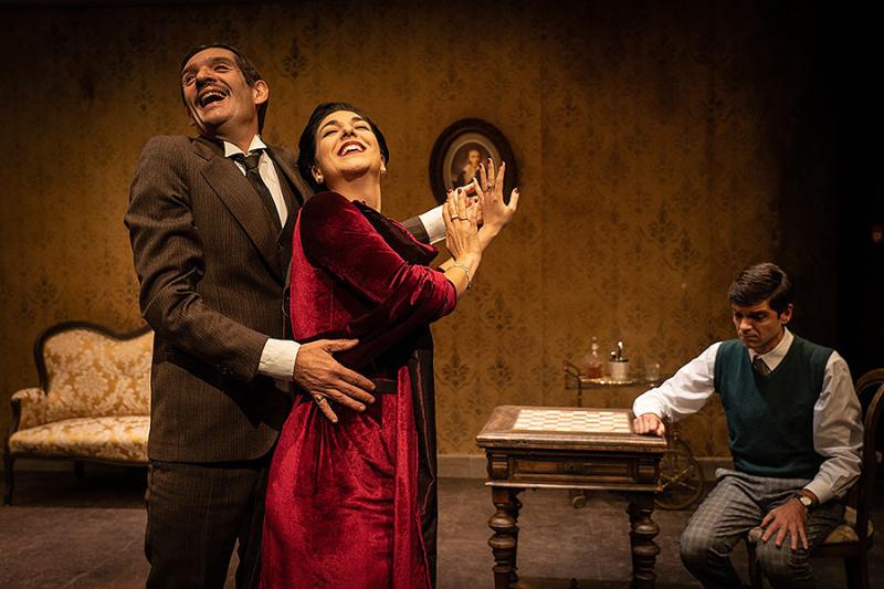 Il Guerriero, l'Amazzone e lo Spirito della poesia nel verso immortale del Foscolo