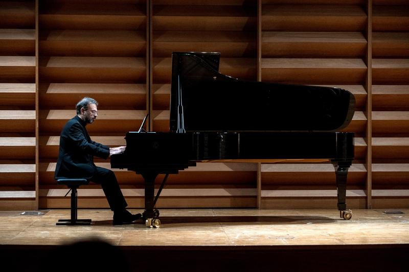 A &laquo;Traiettorie&raquo; Ciro Longobardi