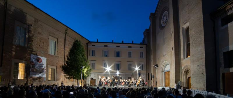 La voce di Alda Merini rivive a Parma in una serata di musica e poesia