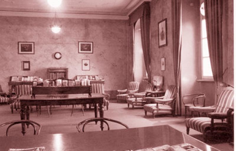 Sotto il rumore delle bombe,  il romanzo    della Cingi 