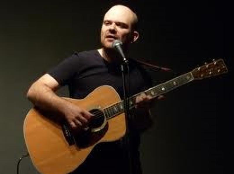 Alessio Lega: &laquo;live&raquo; in via Testi