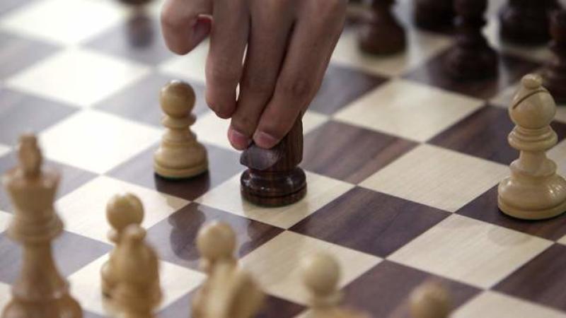 Torneo di scacchi e cinema all'aperto